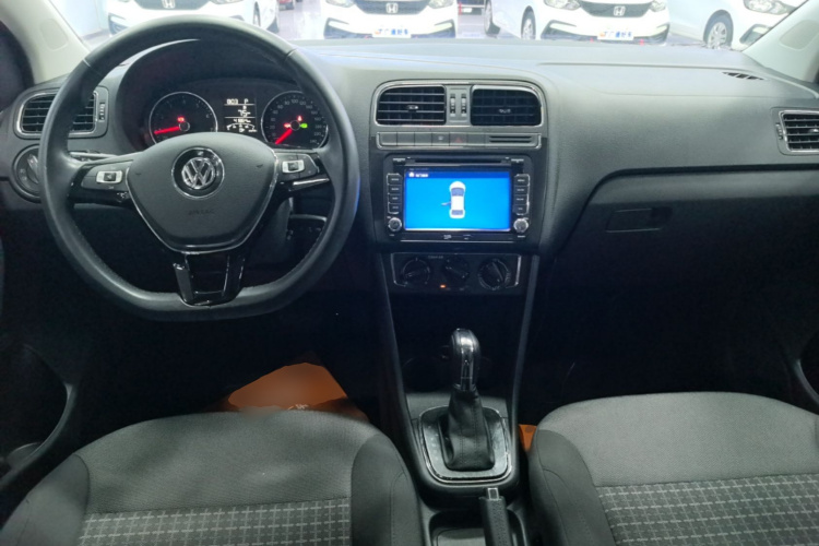 Volkswagen Polo 2017 #10 Volkswagen Polo 2017 car image #10