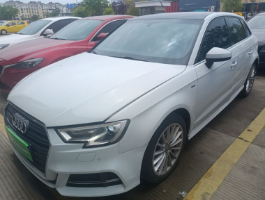 Audi A3 2017 صورة سيارة 