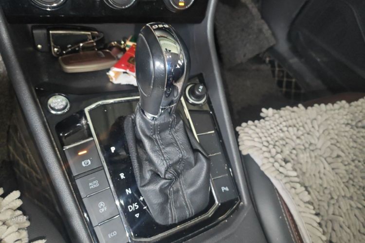 Volkswagen Lavida 2018 car image #16