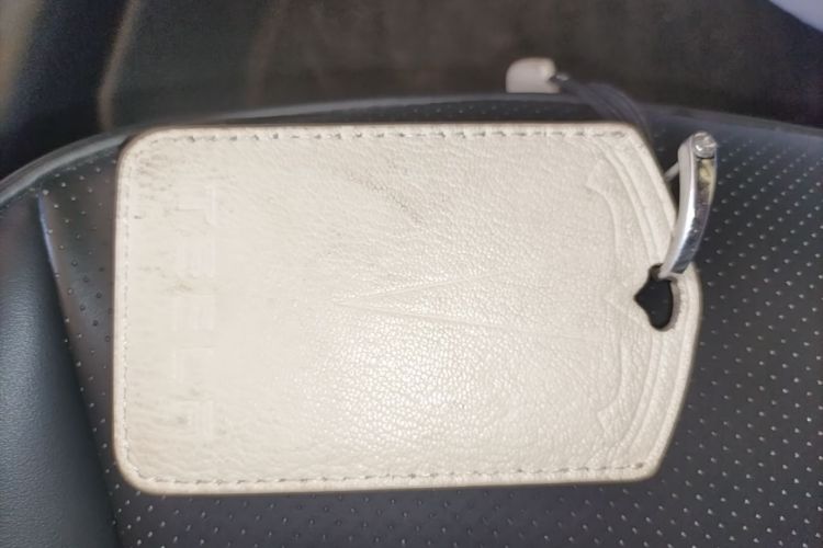 Tesla Model 3 2022 car image #9