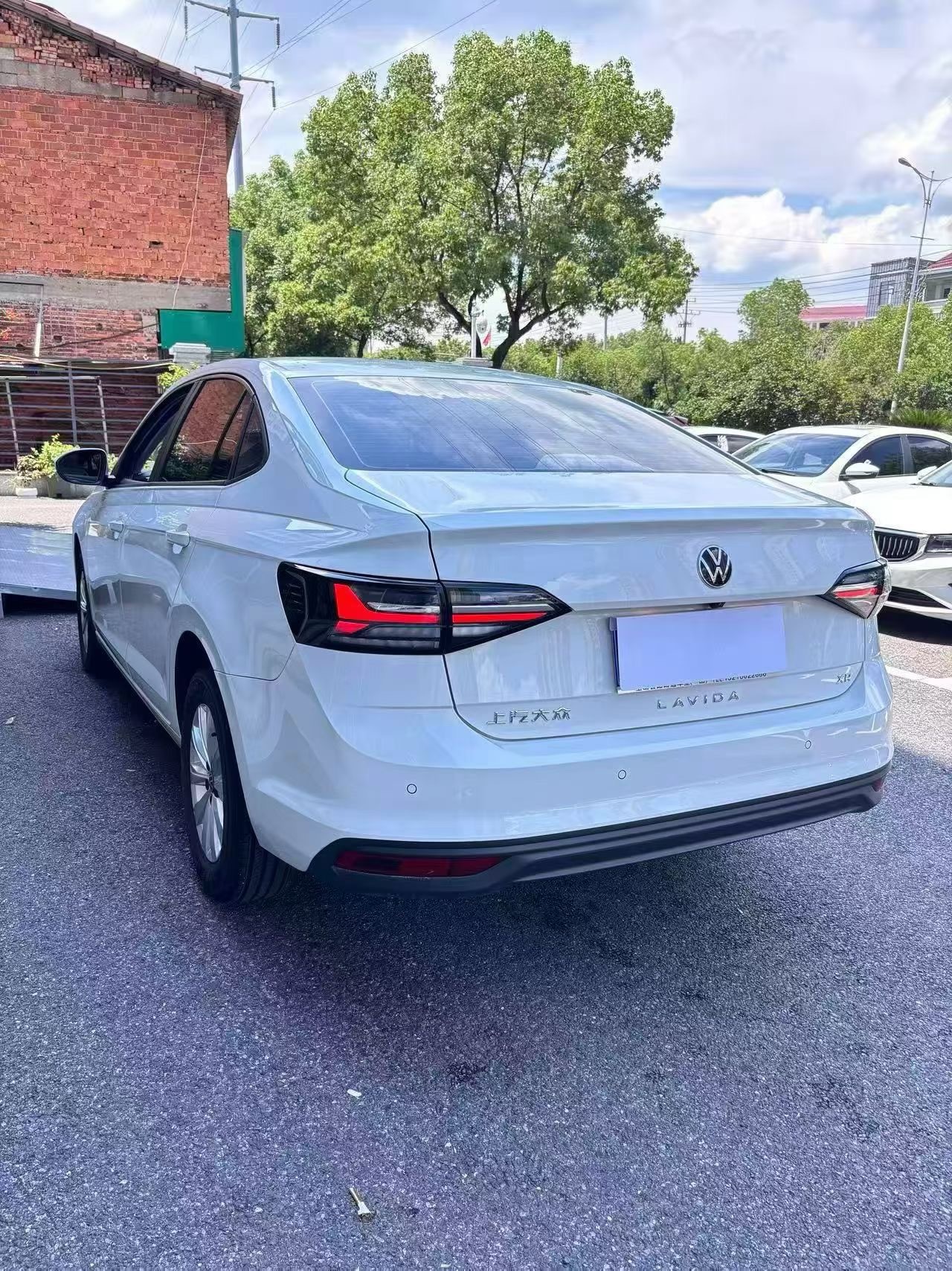 Volkswagen Lavida 2025 car image #6