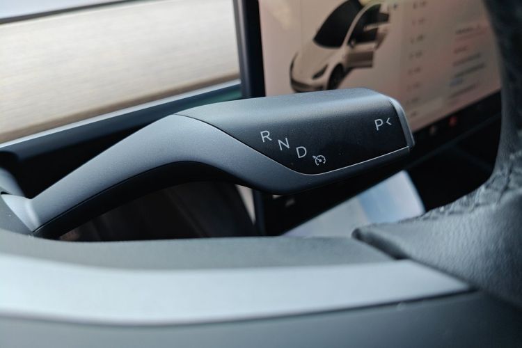 Tesla Model 3 2021 #14 Tesla Model 3 2021 car image #14