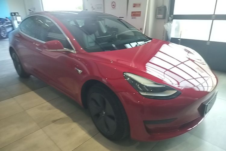 Tesla Model 3 2020 immagine di auto #4
