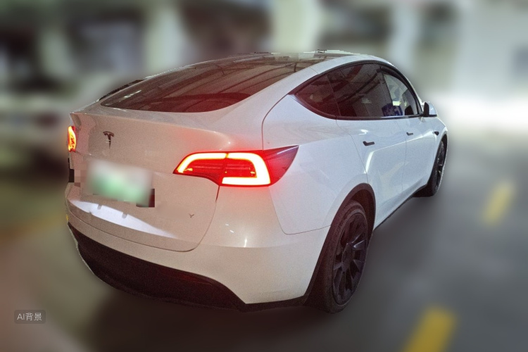 Tesla Model Y 2024 #7 Tesla Model Y 2024 car image #7