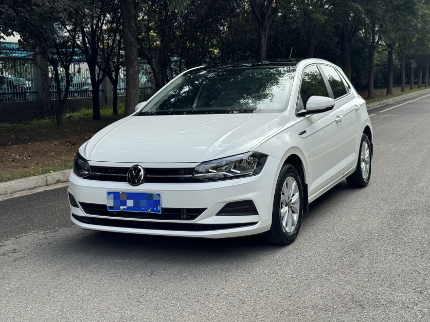Volkswagen Polo 2021 car image 