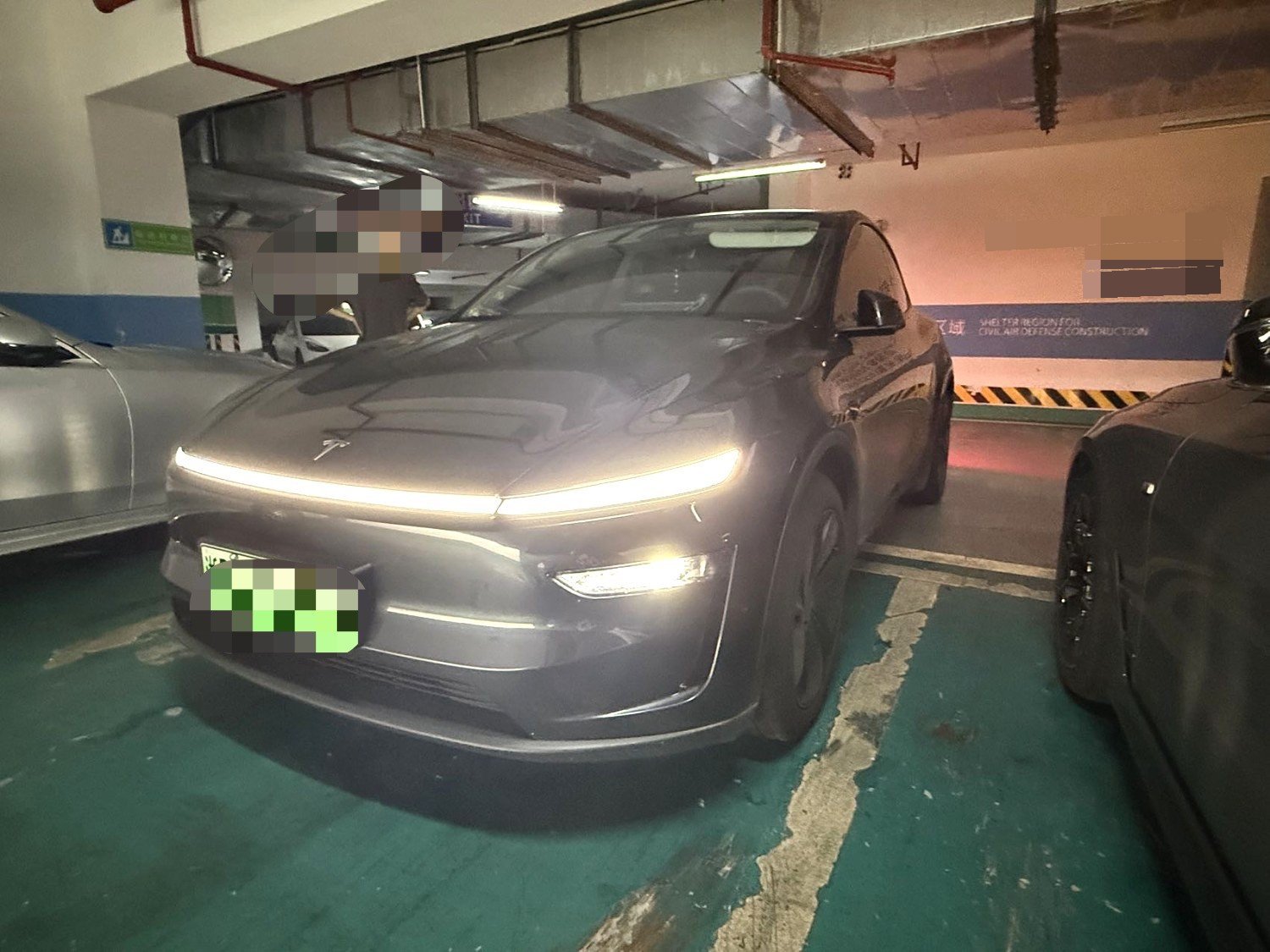 Tesla Model Y 2025 car image 