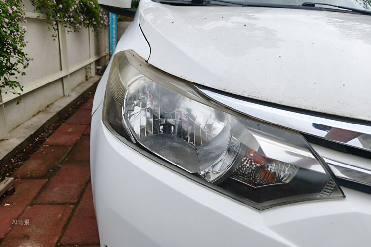 Toyota Vios 2015 صورة سيارة #8