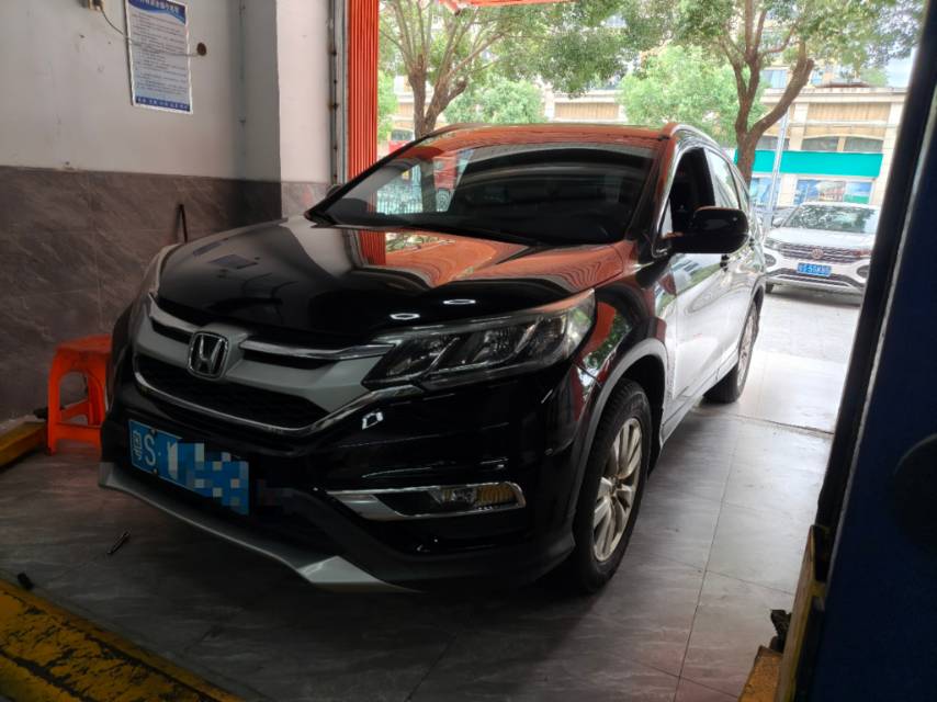 Honda CR-V 2016 Honda CR-V 2016 car image