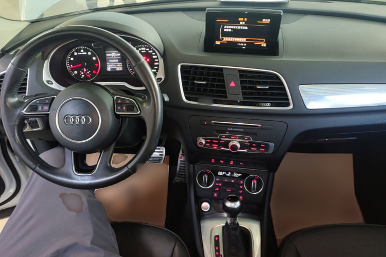 Audi Q3 2016 #10 Audi Q3 2016 car image #10