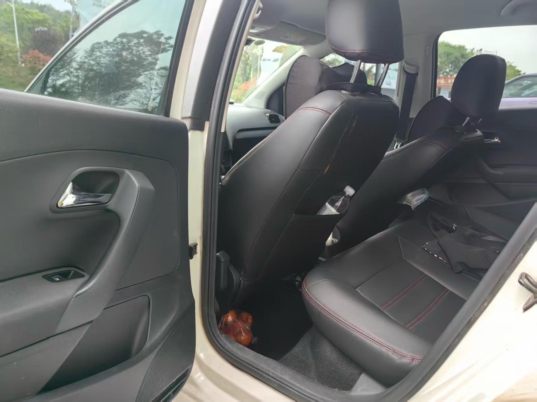 Volkswagen Polo 2019 изображение автомобиля #2