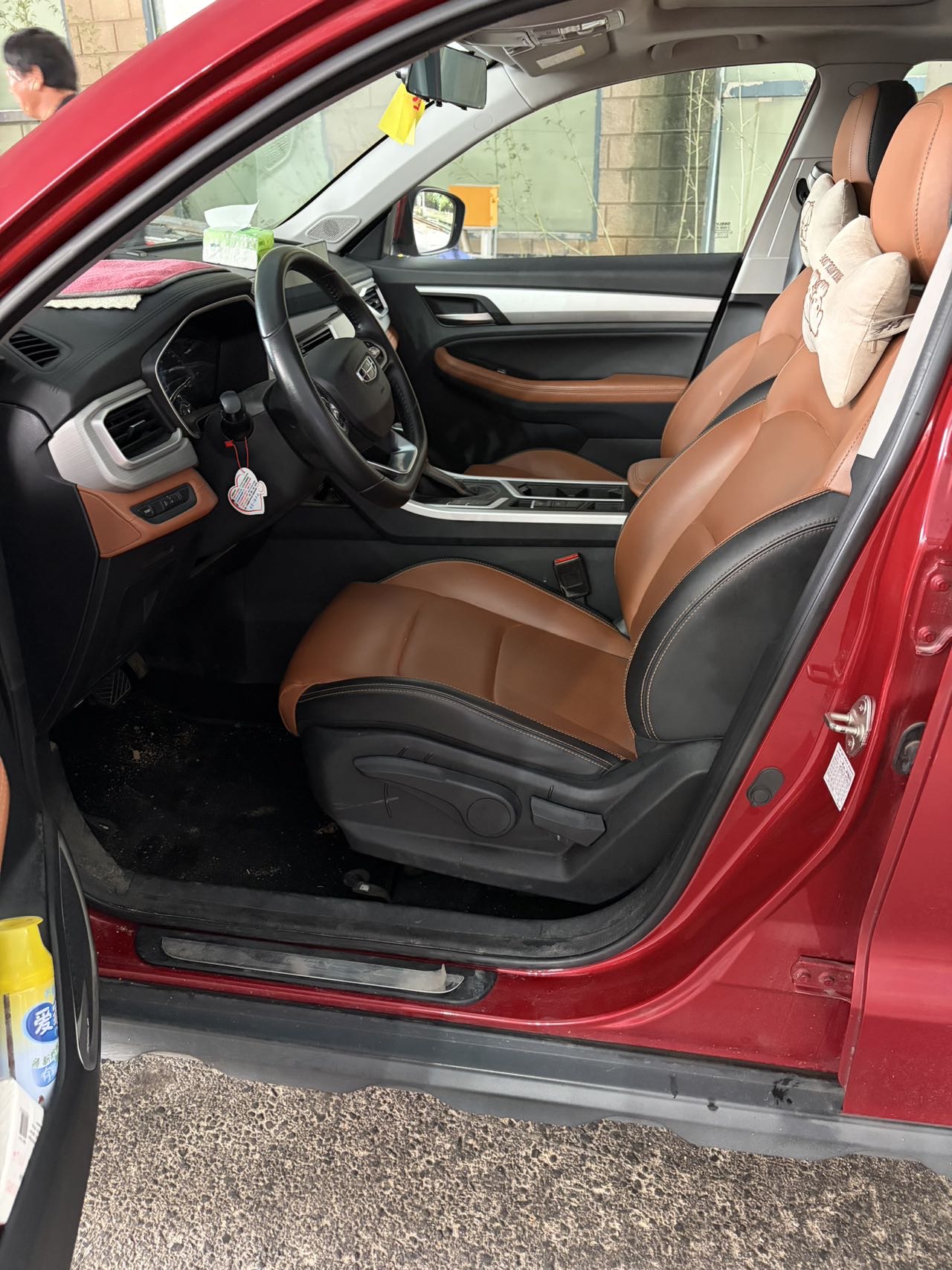 GEELY Vision X6 2021 car image #3