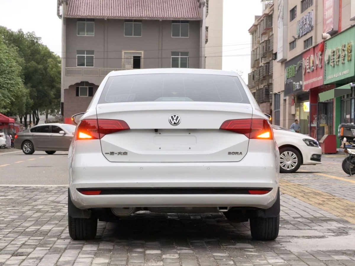 Volkswagen Bora 2021 car image #8