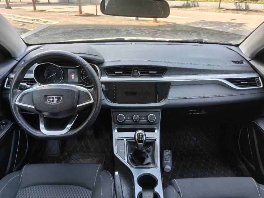 GEELY Emgrand 2019 #9 GEELY Emgrand 2019 car image #9