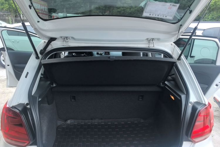 Volkswagen Polo 2018 #19 Volkswagen Polo 2018 car image #19