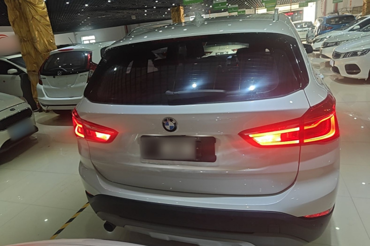 BMW X1 2018 car image #6