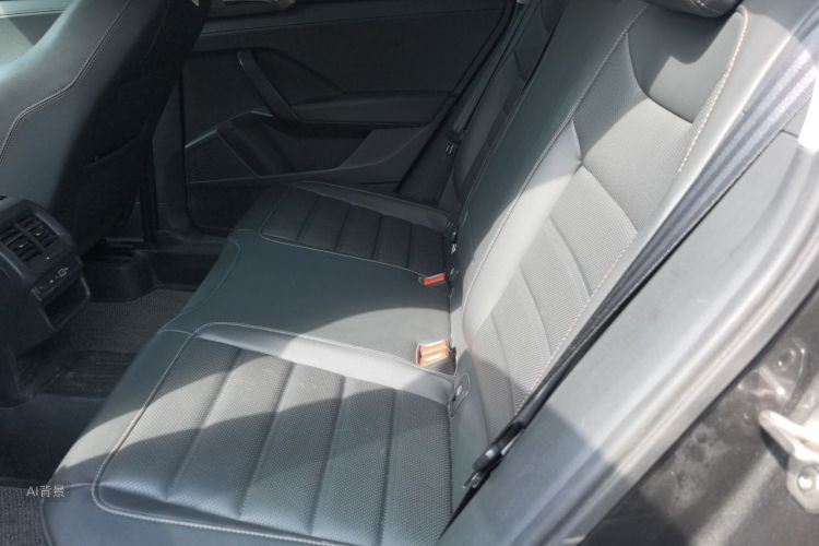 Volkswagen Tharu 2021 car image #19