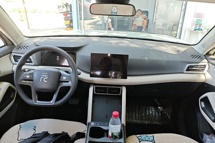 BYD YuanUP 2025 #10 BYD YuanUP 2025 car image #10