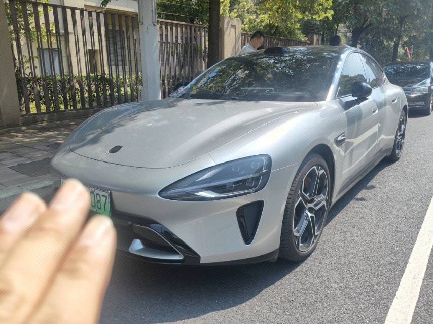 MI SU7 2025 MI SU7 2025 car image