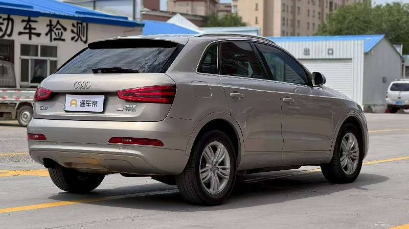 Audi Q3 2014 #7 Audi Q3 2014 car image #7