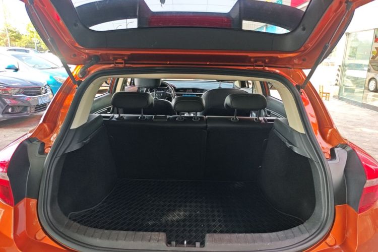 GEELY Emgrand GS 2018 car image #19