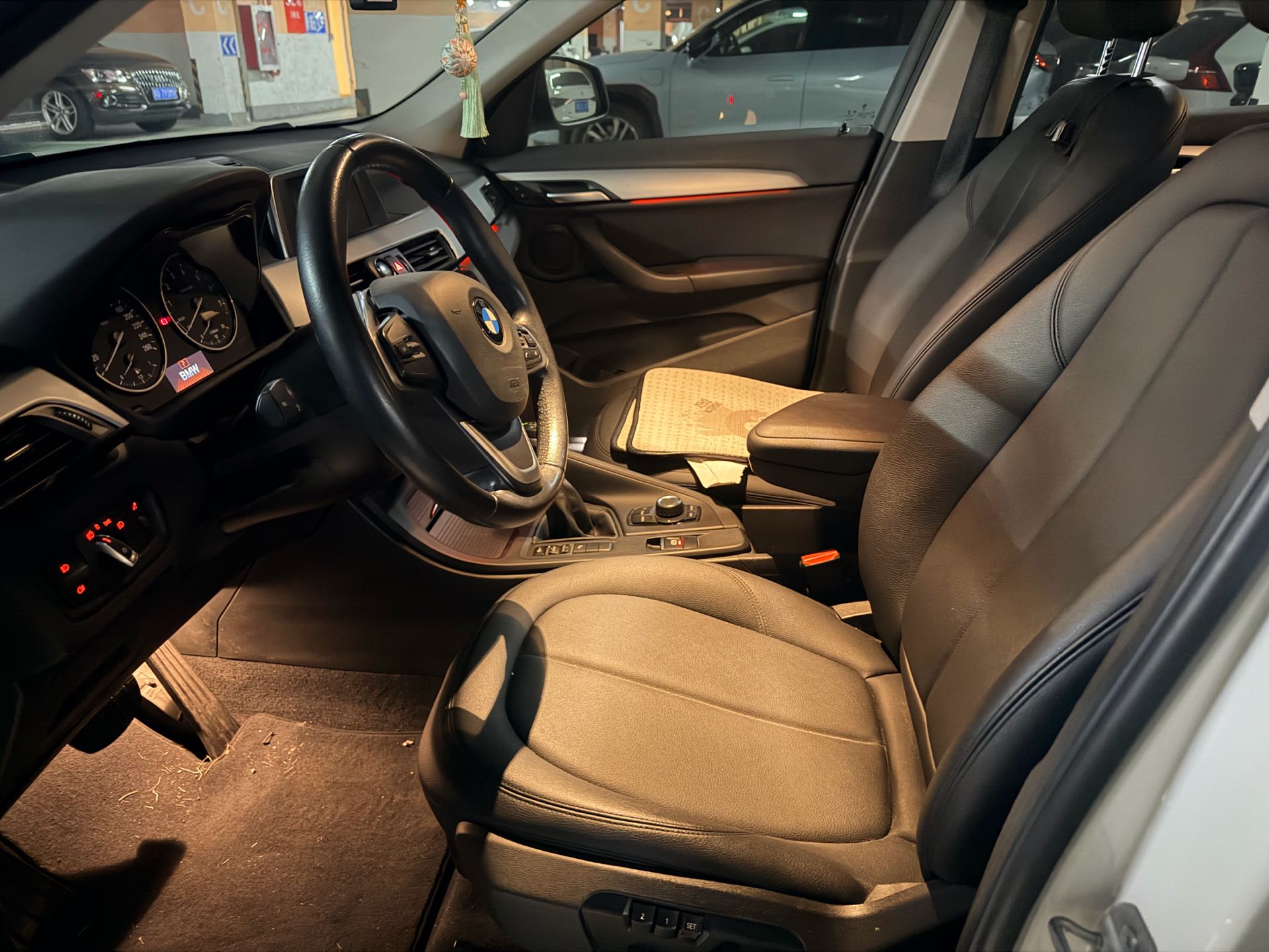 2017 image de voiture #4