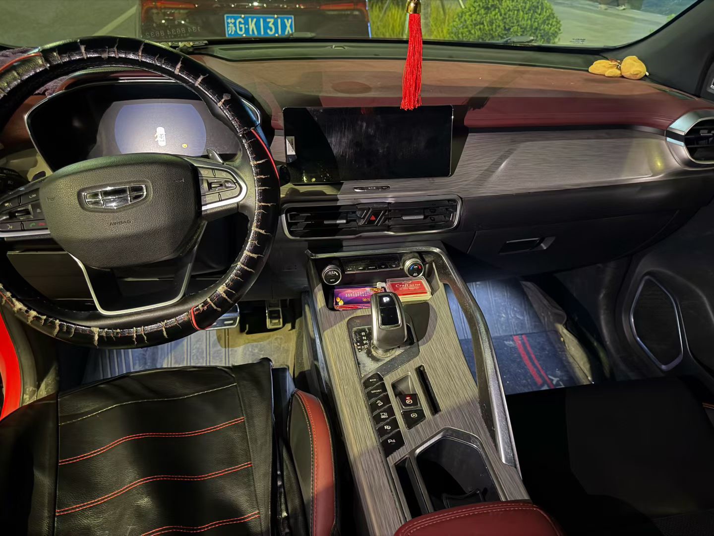 GEELY Coolray 2019 صورة سيارة #5