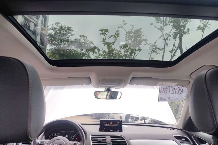 Audi Q3 2018 image de voiture #20