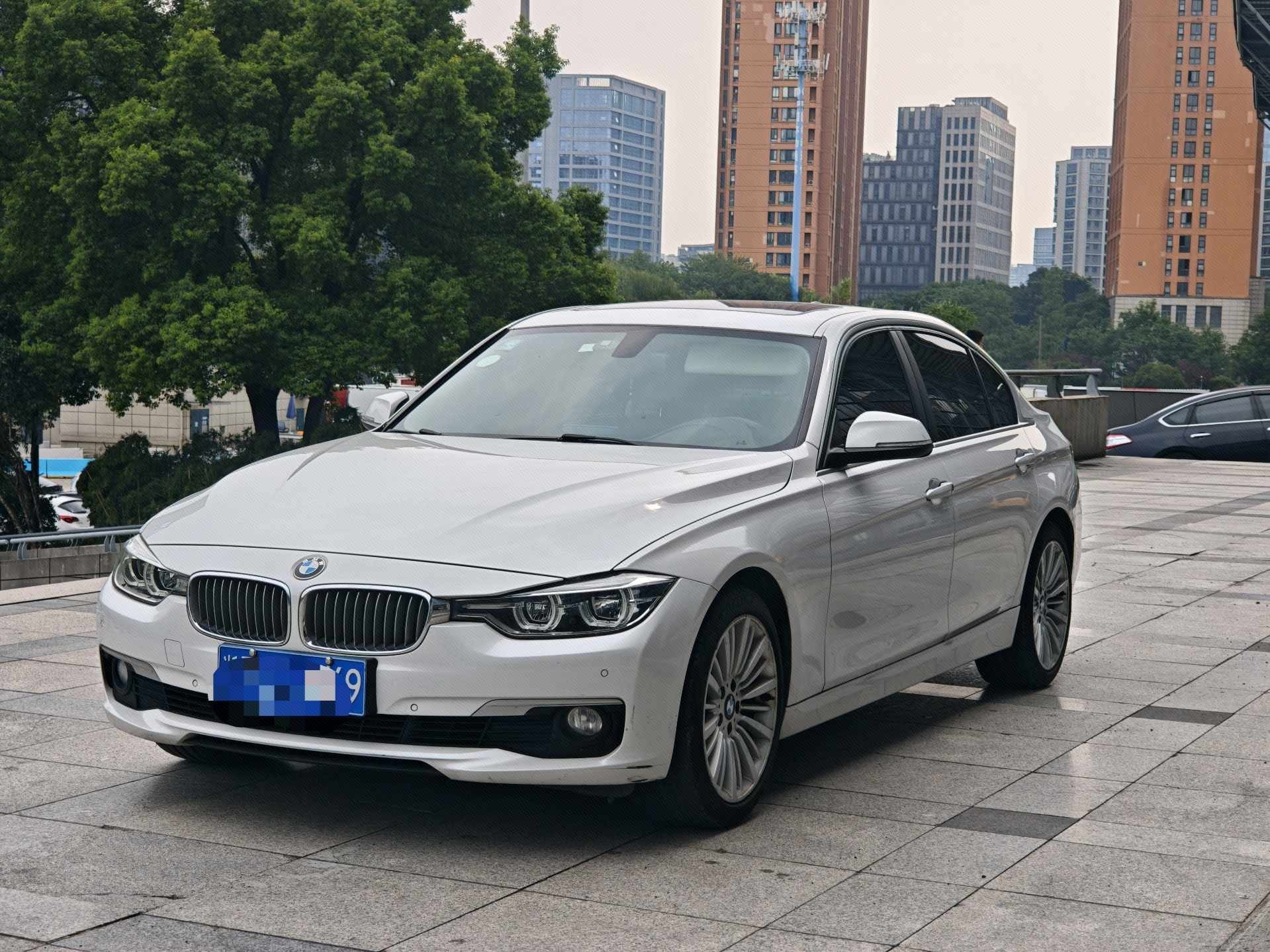 BMW 3 Series 2017 BMW 3 Series 2017 car image