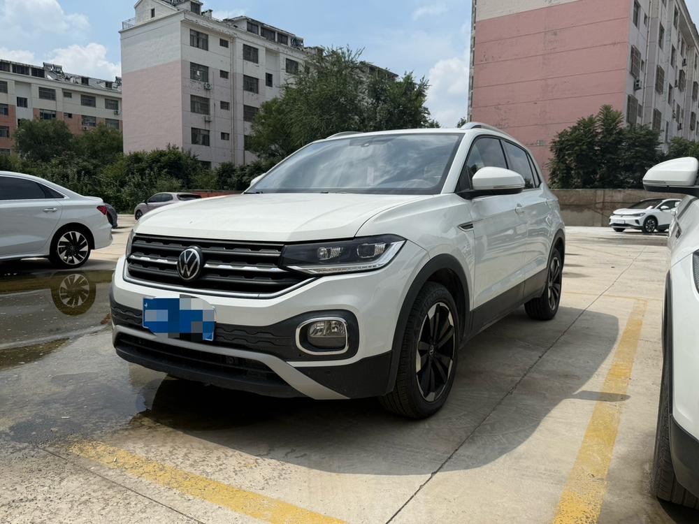 Volkswagen Tacqua 2024 immagine di auto 