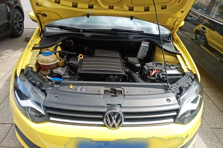 Volkswagen Polo 2017 car image #20