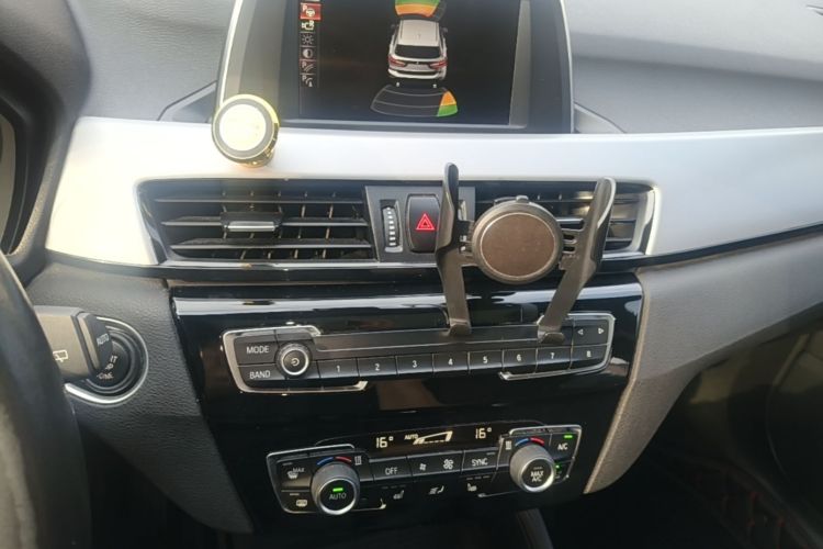 BMW X1 2016 #13 BMW X1 2016 car image #13