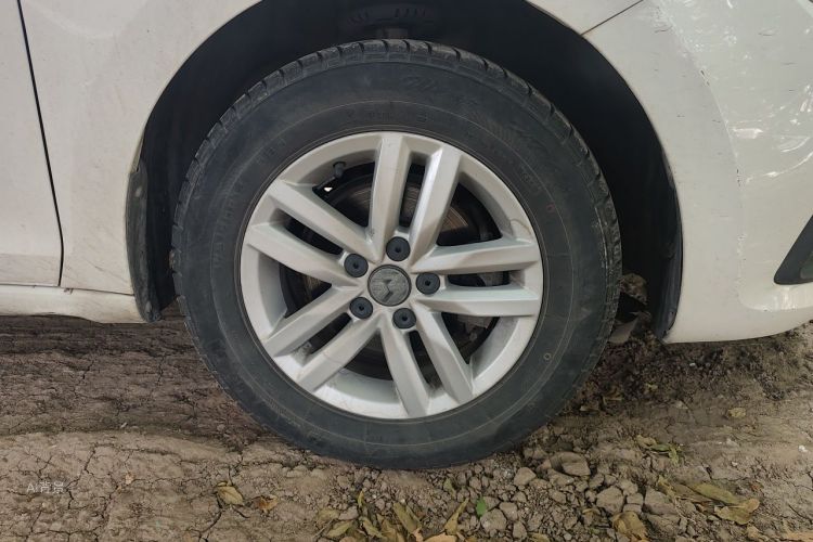 Volkswagen Santana 2018 car image #9