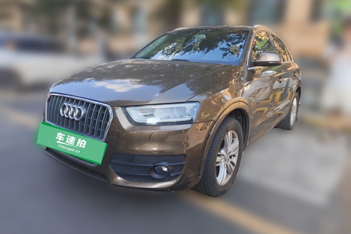 Audi Q3 2013 Audi Q3 2013 immagine di auto