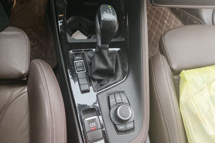 BMW X1 2019 #18 BMW X1 2019 car image #18
