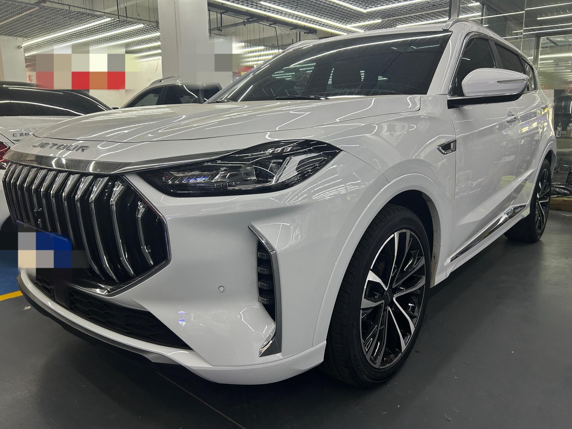 Jetour X70 PLUS 2022 car image 