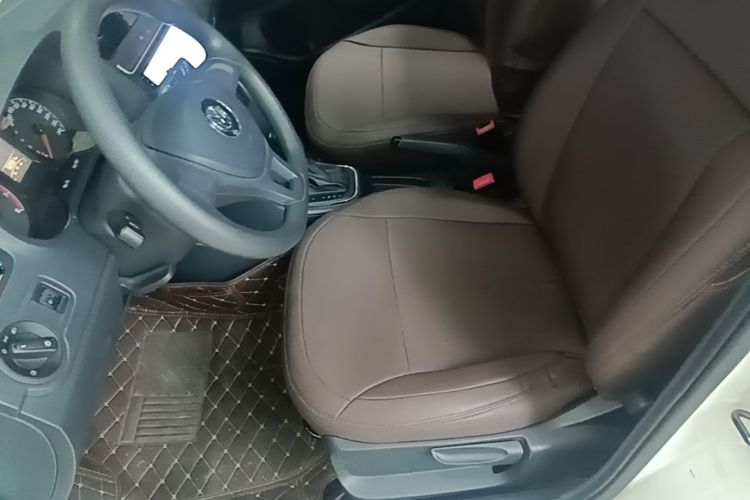 Volkswagen Polo 2017 #15 Volkswagen Polo 2017 car image #15