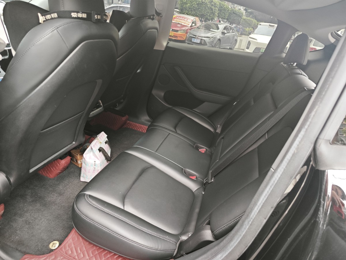 Tesla Model Y 2023 #4 Tesla Model Y 2023 car image #4