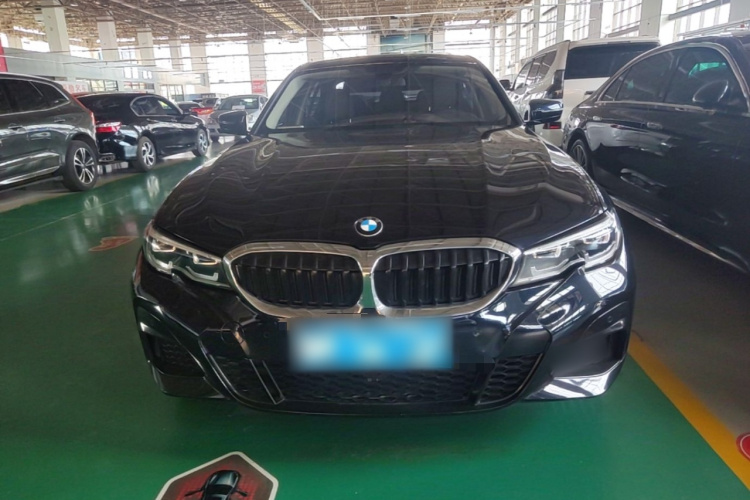 BMW 3 Series 2021 #3 BMW 3 Series 2021 car image #3