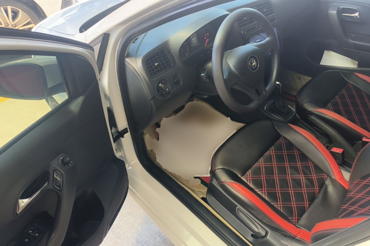 Volkswagen Polo 2019 #16 Volkswagen Polo 2019 car image #16