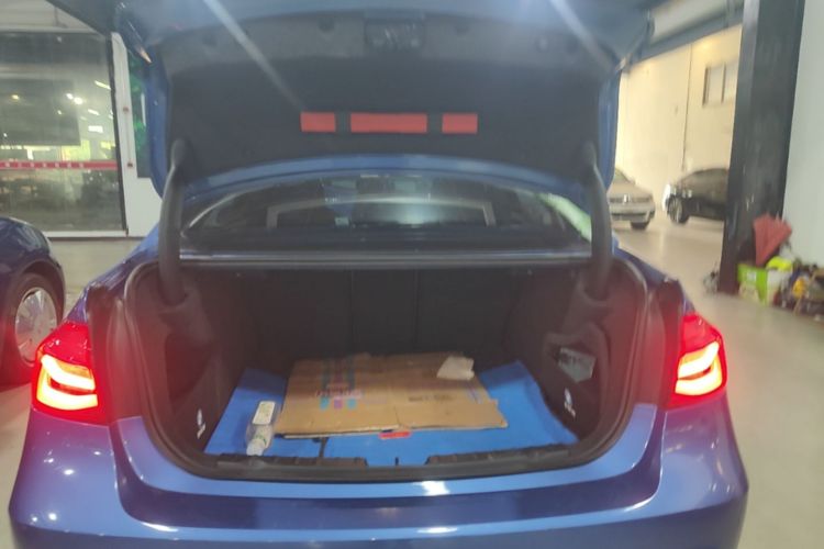 BMW 3 Series 2017 #19 BMW 3 Series 2017 car image #19