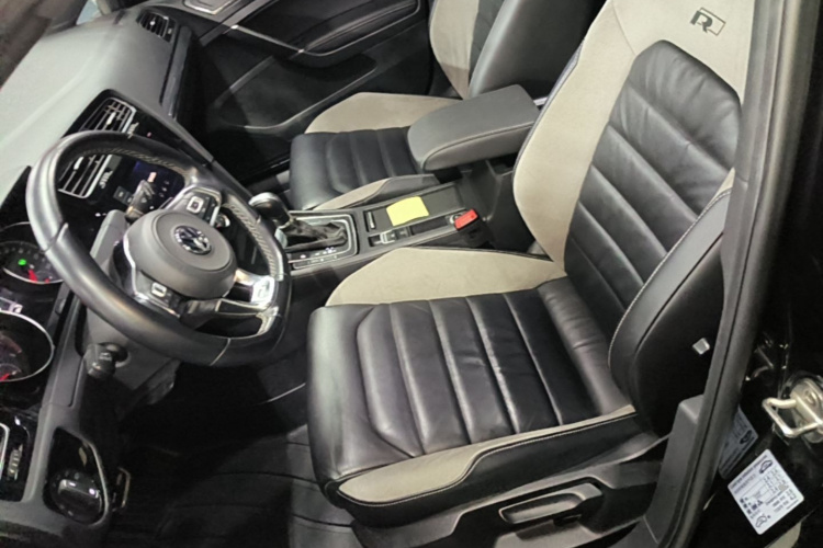 Volkswagen Golf 2019 #15 Volkswagen Golf 2019 car image #15