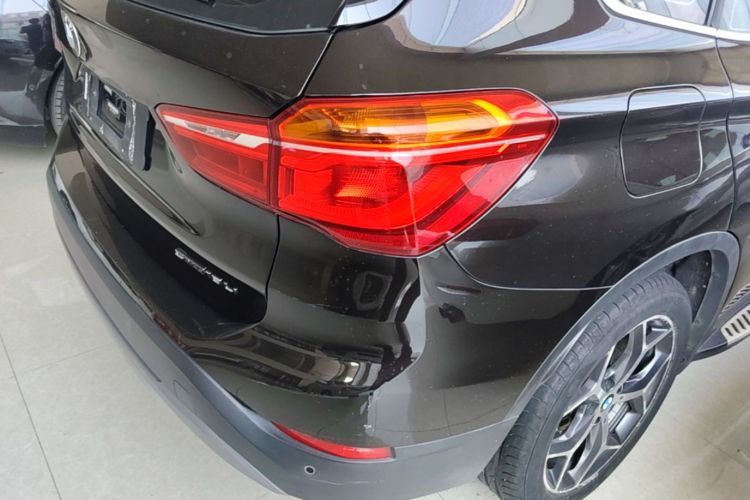BMW X1 2019 #8 BMW X1 2019 car image #8