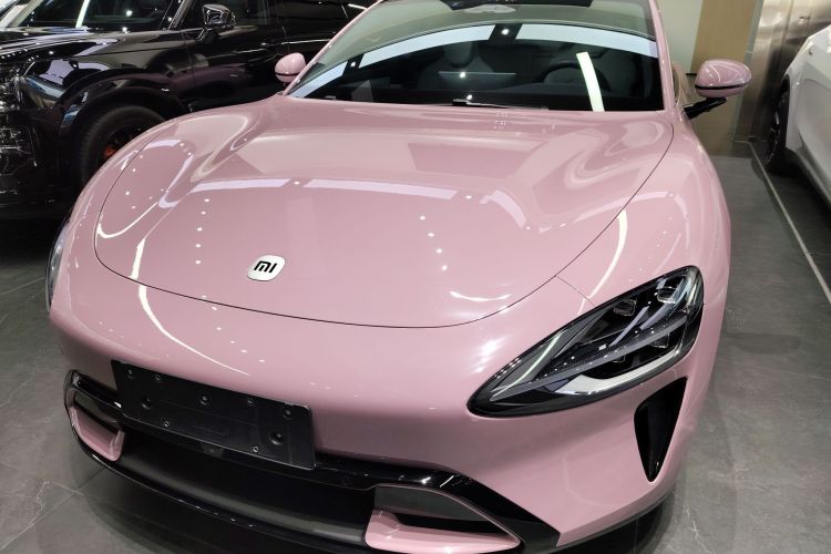 MI SU7 2024 image de voiture #3