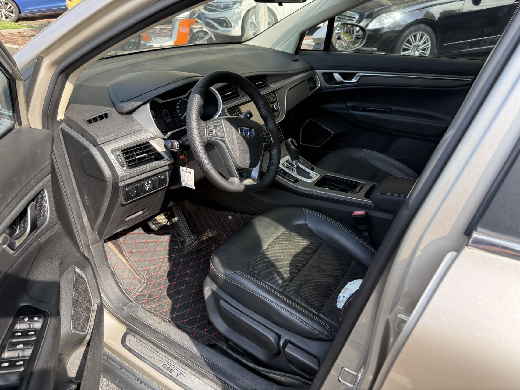 GEELY Emgrand GS 2018 car image #6