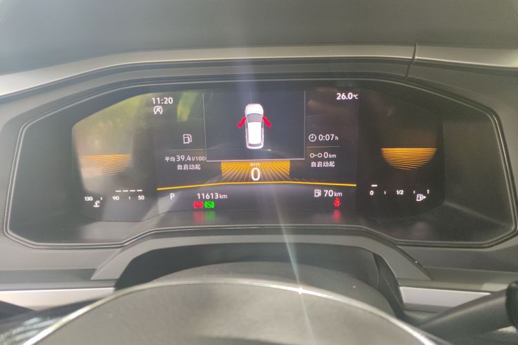 Volkswagen Polo 2023 immagine di auto #12