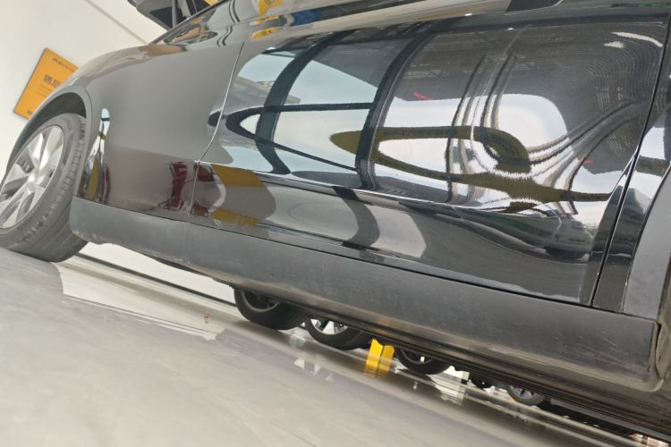 Tesla Model Y 2023 #26 Tesla Model Y 2023 car image #26