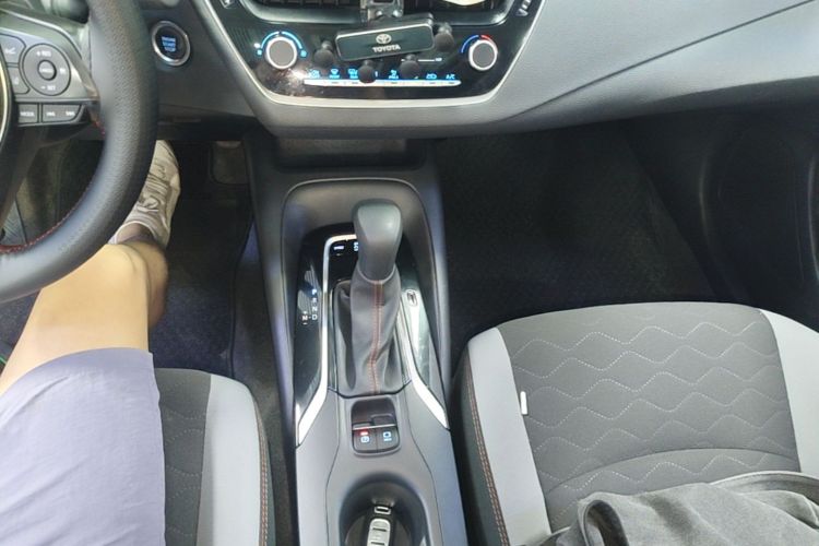 Toyota Corolla 2024 car image #14