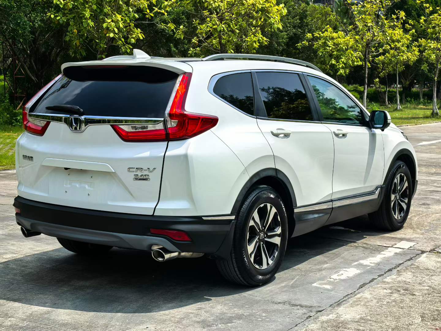 Honda CR-V 2017 #8 Honda CR-V 2017 car image #8