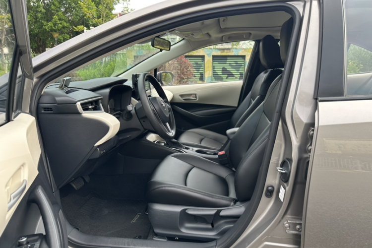 Toyota Corolla 2020 car image #15