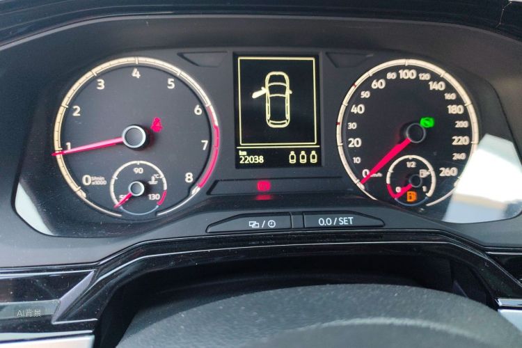 Volkswagen Polo 2022 car image #14
